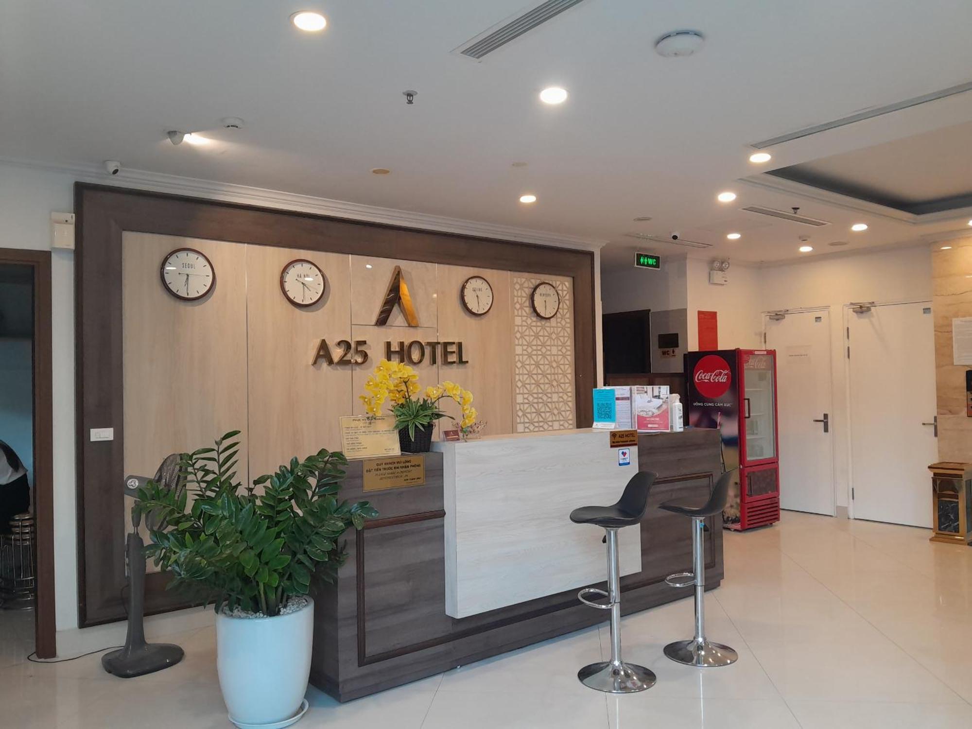 A25 Hotel - Hoang Dao Thuy 1 Hanoi Kültér fotó